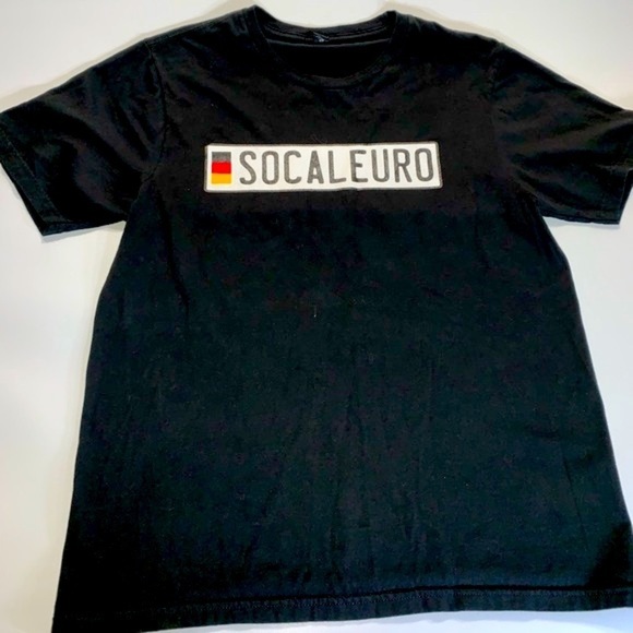 District Very Important Tee | SoCal Euro Black T-Shirt - Picture 2 of 8